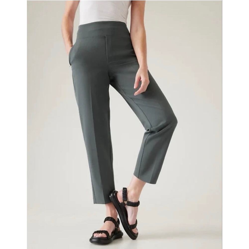 Athleta Cropped Ankle Pants in Slate Green